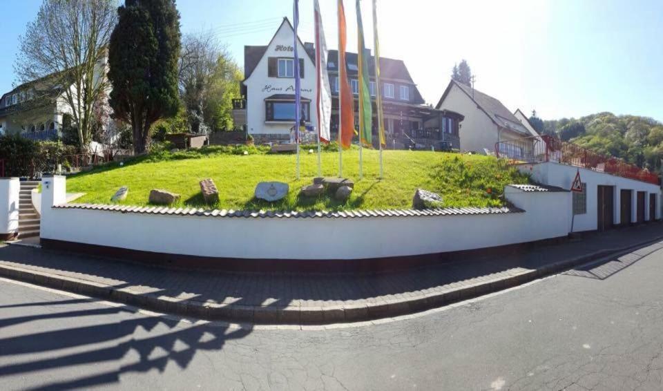 Haus Adams - Das Wohlfuehl Gaestehaus Boppard Ngoại thất bức ảnh